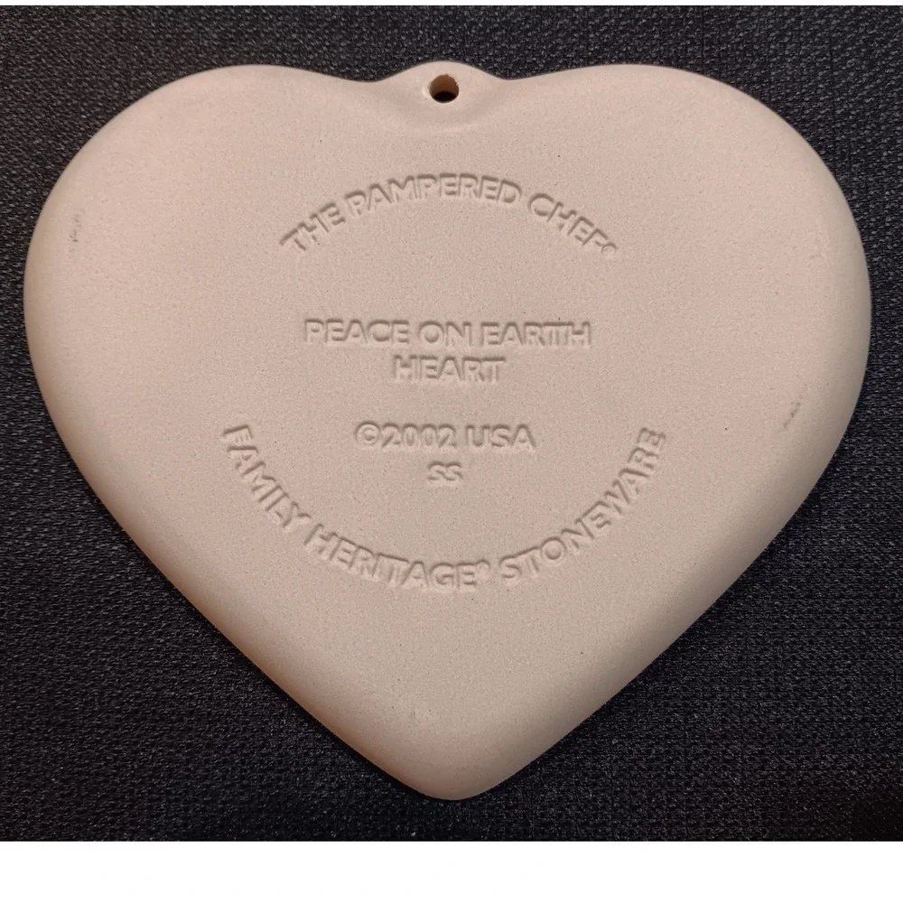 The Pampered Chef Peace On Earth Heart Stoneware Cookie Mold 2002 Made in USA 6